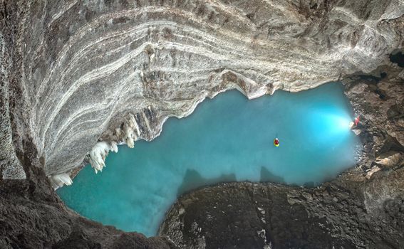 Termalno jezero Neuron u Albaniji - 1