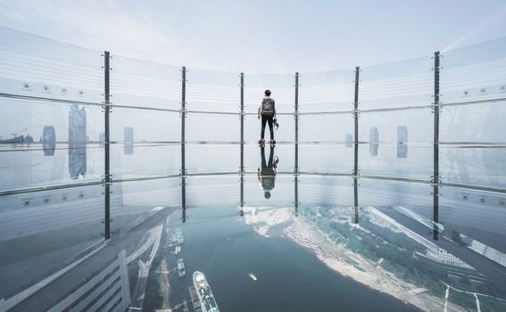 Crystal, horizontalni neboder - 2