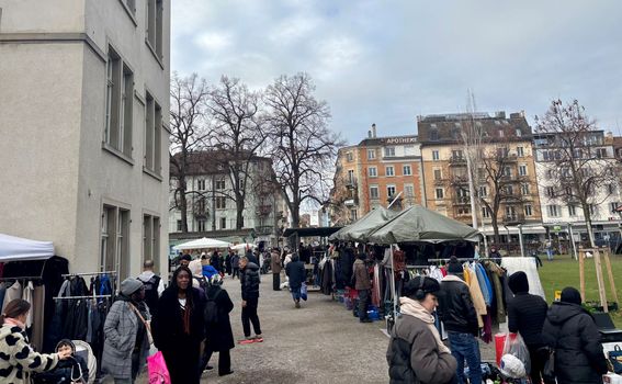 Buvljak Flohmarkt Kanzlei u Zürichu - 7