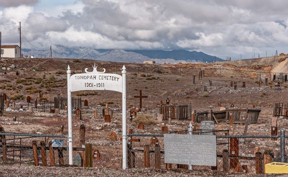 Tonopah groblje smješteno je tik uz Clown motel