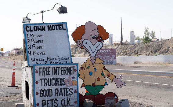 Clown motel u gradu Tonopah u Nevadi, SAD - 2