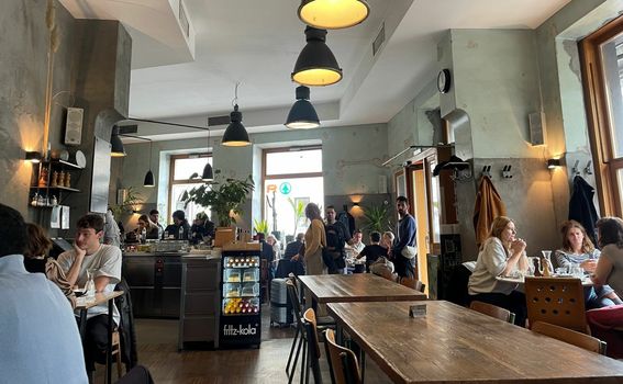 Cafe Menta, Beč - 1