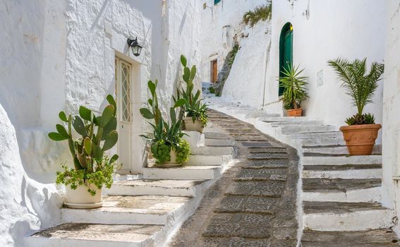 Ostuni, Italija - 12