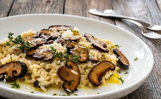 Kora od parmezana obogatit će brojna jela - 4