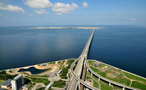 Most Sky Gate R koji spaja Kansai s kopnom