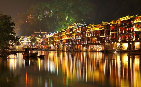 Stari grad Fenghuang uvršten je na popis UNESCO-ve svjetske baštine u Aziji