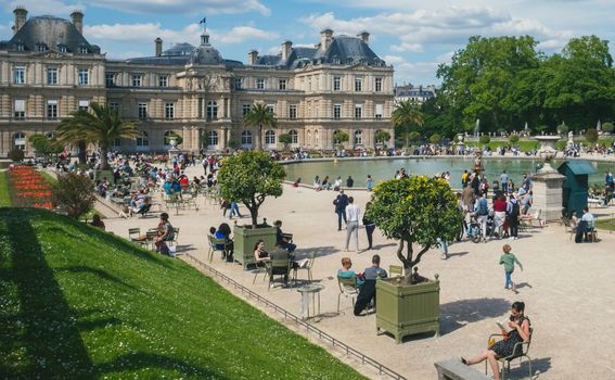 Luksemburška palača i vrt u Parizu