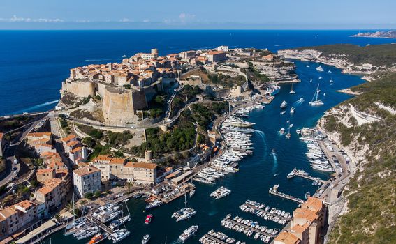 Pogled na grad Bonifacio na Korzici