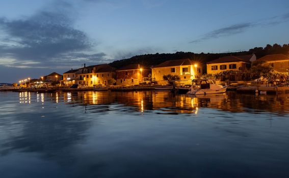 Otok Kaprije - 2