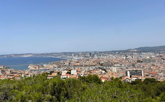 Notre Dame de la Garde - 12