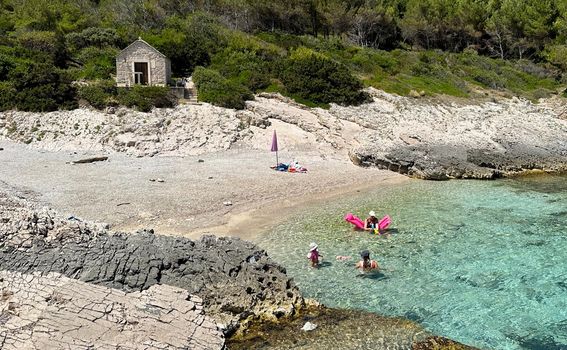 Plaža Čavića Luka - 9