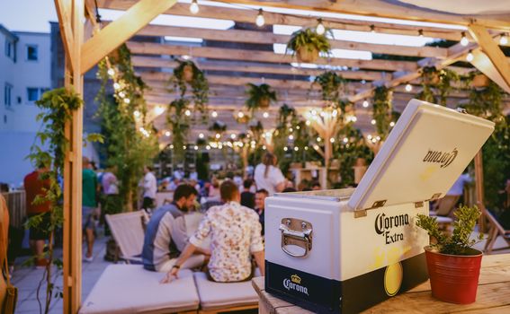 Corona Sunsets Sessions - 3