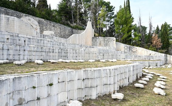 Partizansko groblje u Mostaru, BiH - 1