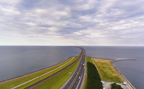 Most koji prelazi preko tjesnaca Veliki pojas u Danskoj - 1