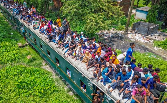 Pretrpani vlak u Bangladešu - 1