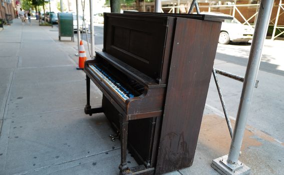 Jackson Heights - 4