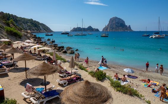 Plaža nasuprot otoka Es Vedra