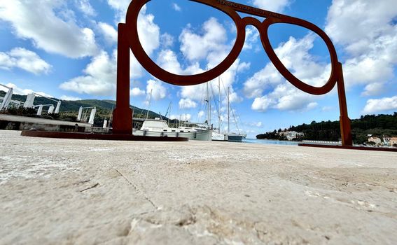 Skulptura naočala - 5