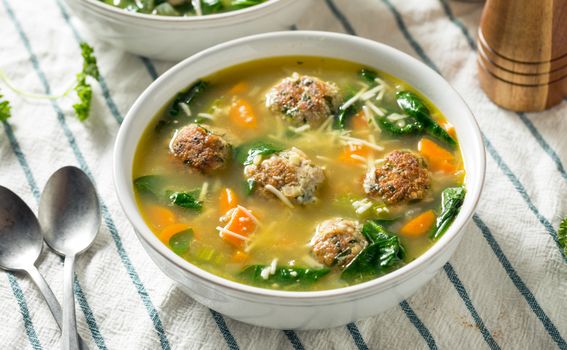 Talijanska svečana juha