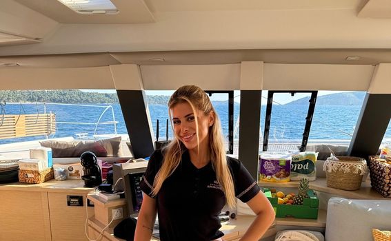 Život hostese na jahti - 5