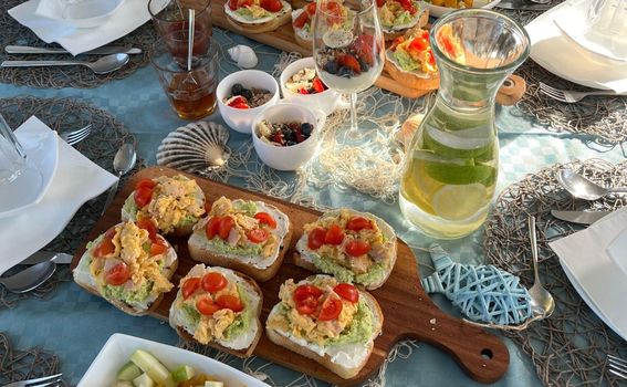 Život hostese na jahti - 6