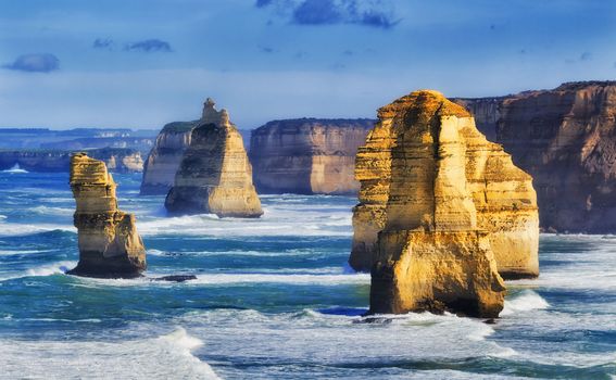 Dvanaest Apostola na Velikoj oceanskoj cesti u Australiji