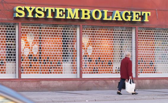 Državni lanac trgovina s alkoholnim pićima Systembolaget u Švedskoj - 3