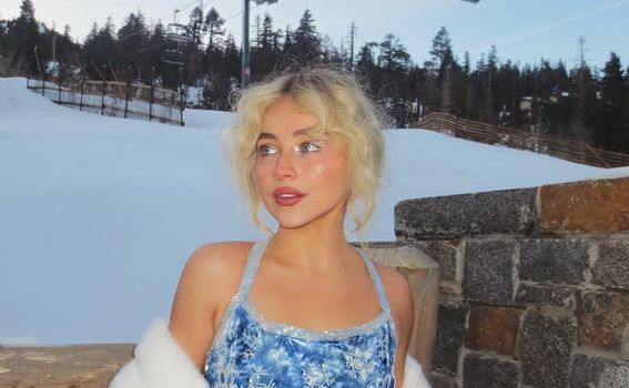 Sabrina Carpenter - 2