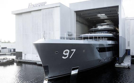 Superjahta Valor brodogradilišta Feedship - 2