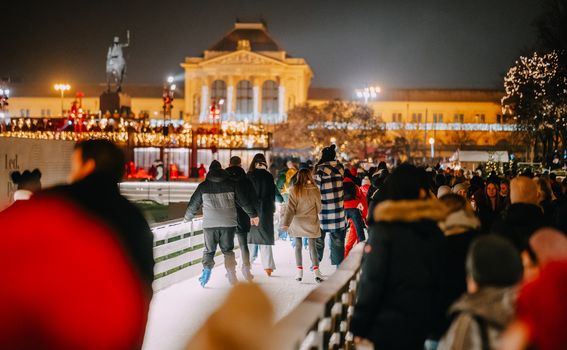 Ledeni park na Tomislavcu u Zagrebu - 4