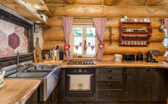 Kraljica šume – Divjake Log Home, Booking.com - 1