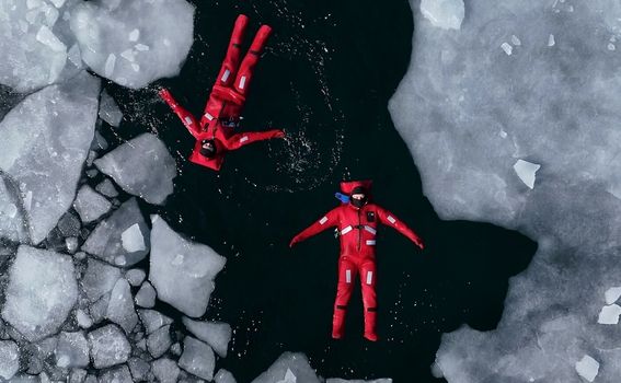 Plutanje između santi leda veliki je hit na sjeveru Europe - 6