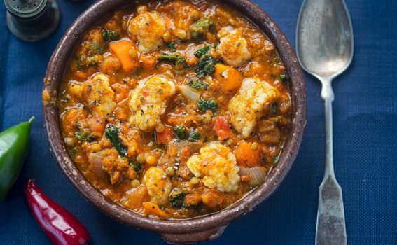 Varivo od crvene leće i cvjetače