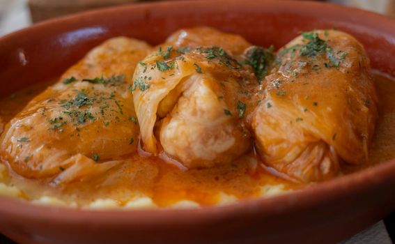 Sarma je mnogima omiljeno zimsko jelo