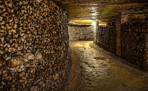 Pariške katakombe - 4