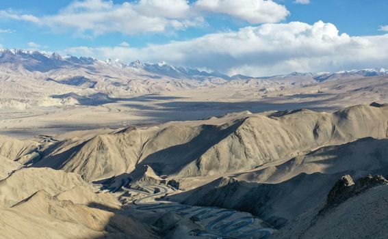 Cesta na planini Pamir, Kina - 1