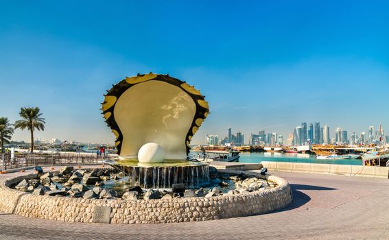 Spomenik školjci, Doha - 4