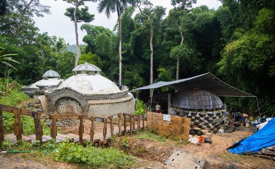 Earthship - 3