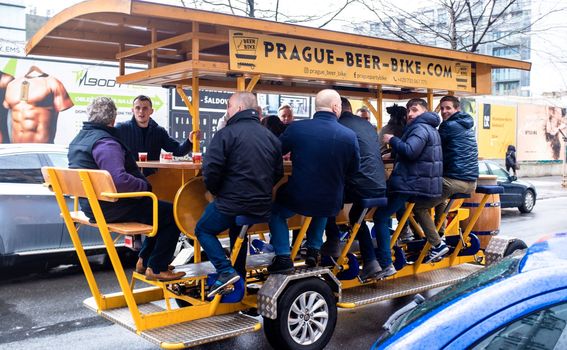 Prag ne želi pijane turiste - 1