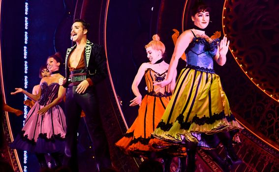 Moulin Rouge - 4