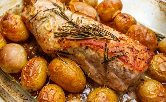 Zapečeni lungić s krumpirom