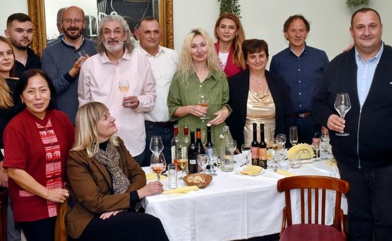 Vino uz žlicu - 10