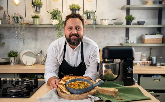 Humus i fleatbread chefa Marija Mihelja