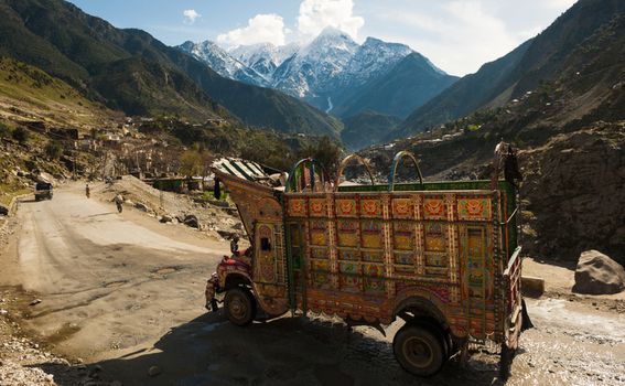 Šareni autobusi i kamioni u Pakistanu - 6