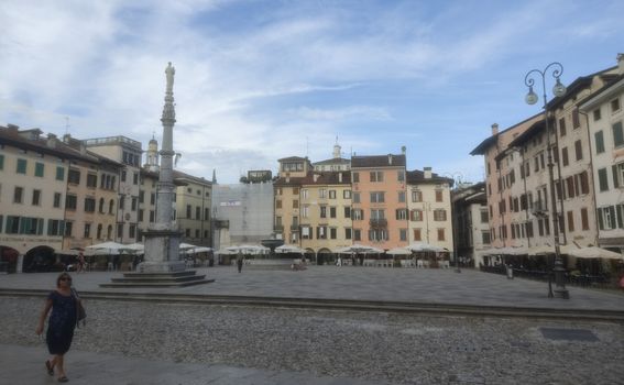 Piazza della Libertà, Udine