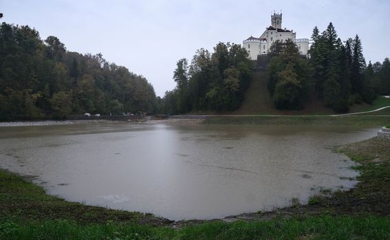 Voda se počela vraćati u Trakošćansko jezero - 3