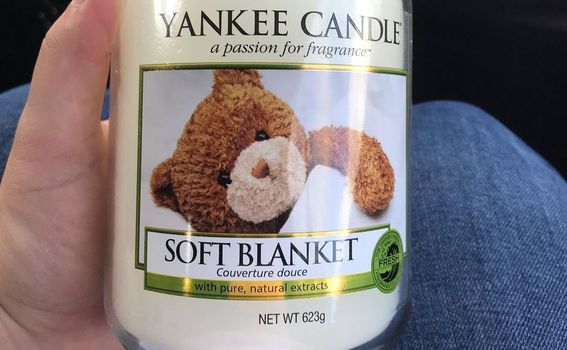 Yankee Candle Soft Blanket