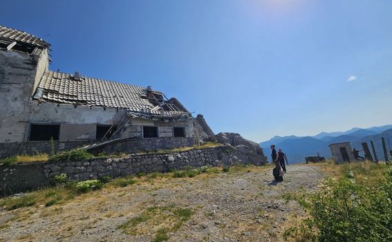 Bivša vojna baza Panos na Velebitu - 1