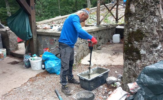 Novo planinarsko skloništeSkorpovac - 8