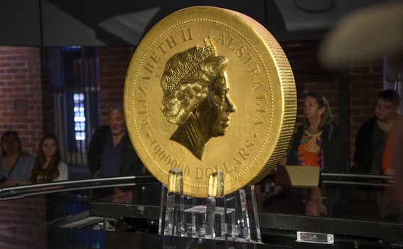 Australian Kangaroo One Tonne Gold Coin